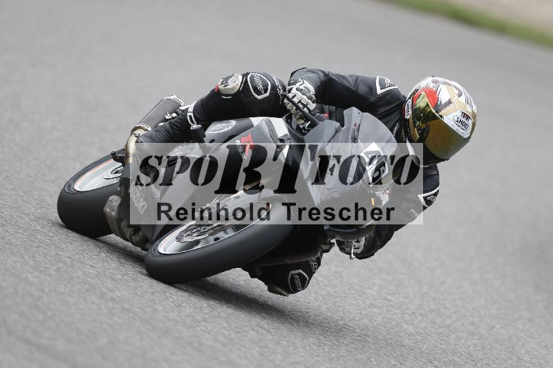 /37 28.07.2025 Dunlop Ride und Test Day ADR/Trackday Erfahren gelb Trackday schnell  rot/46